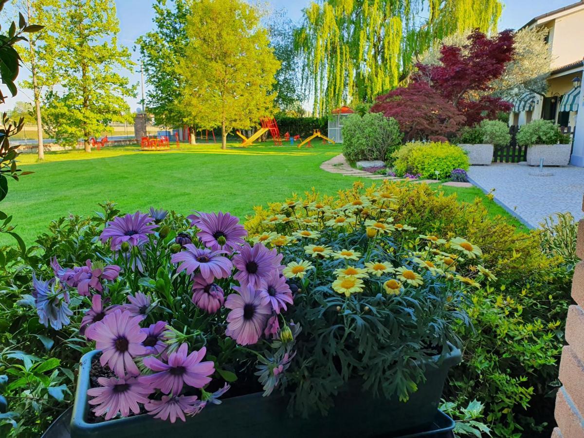 Agriturismo Il Cascinale Treviso Bagian luar foto