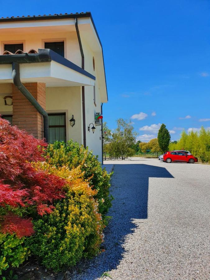 Agriturismo Il Cascinale Treviso Bagian luar foto