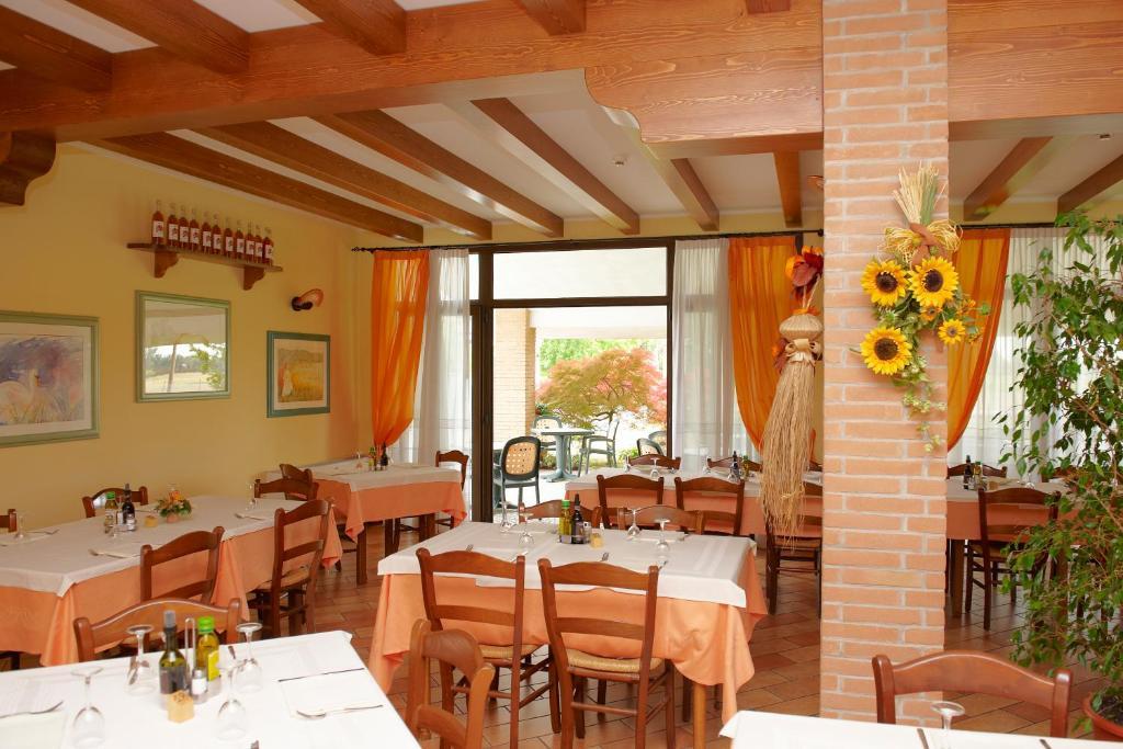 Agriturismo Il Cascinale Treviso Bagian luar foto
